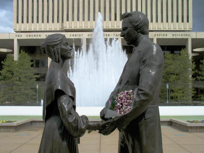 Joseph and Emma Smith Statue